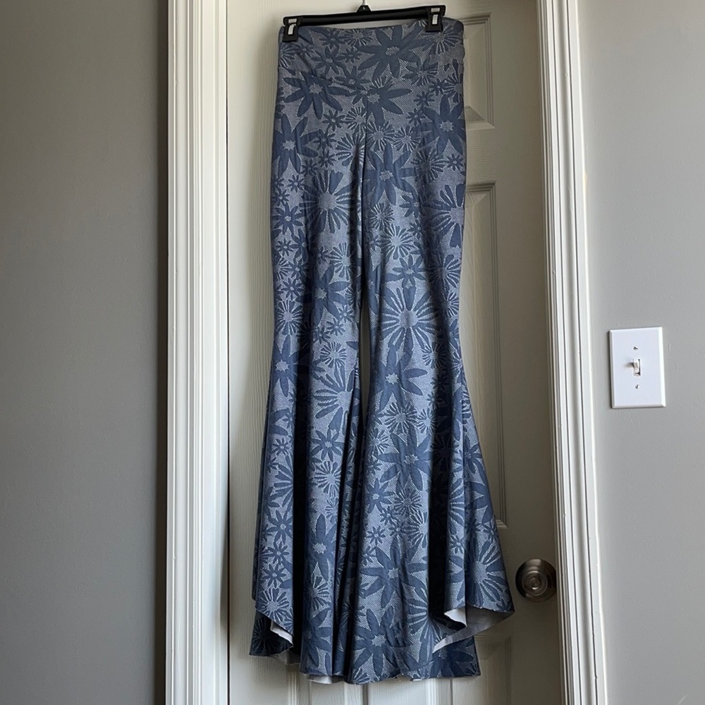 Urban Outfitters Bellbottom Pants